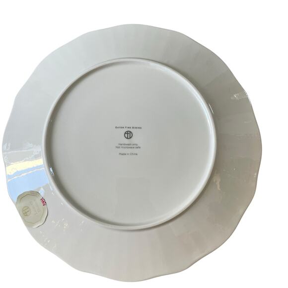 Eaton Fine Porcelain Aubrey Dinner Plates 10.5" Fluted Gold Accent Edge Set of 4 - Picture 12 of 13